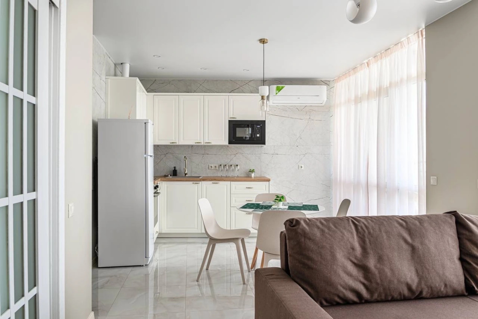 Апартаменты Место под солнцем 9