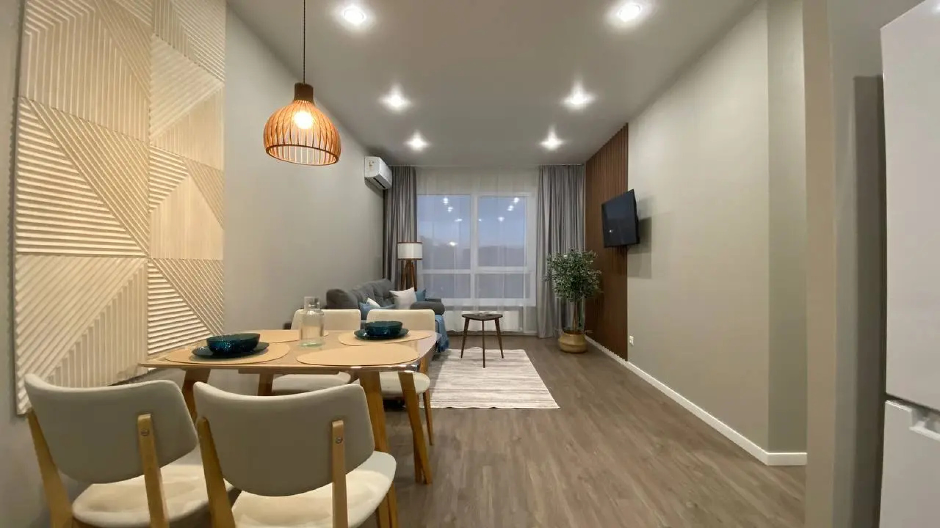 Квартира Green FOX трехкомнатная на берегу Приволжского Затона