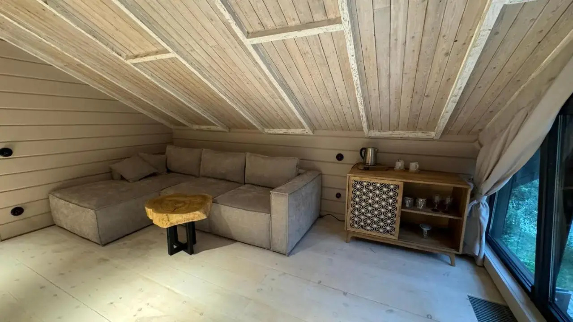 Отель Turgensai