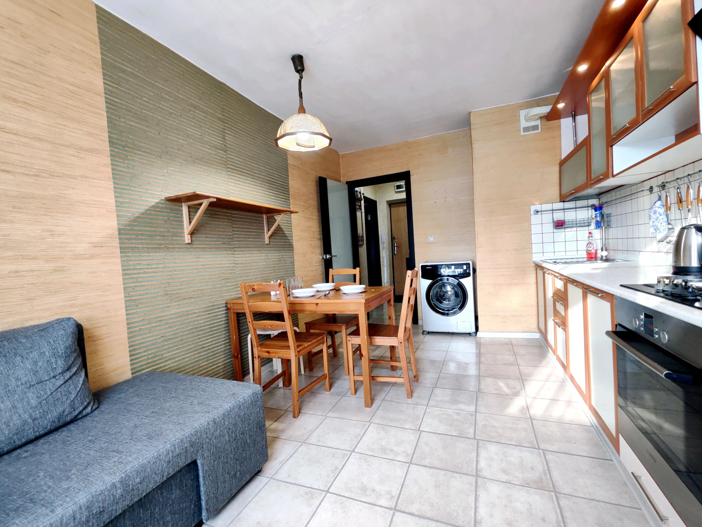 Квартира Уютная, светлая квартира рядом с ТЦ Park House ждёт своих гостей