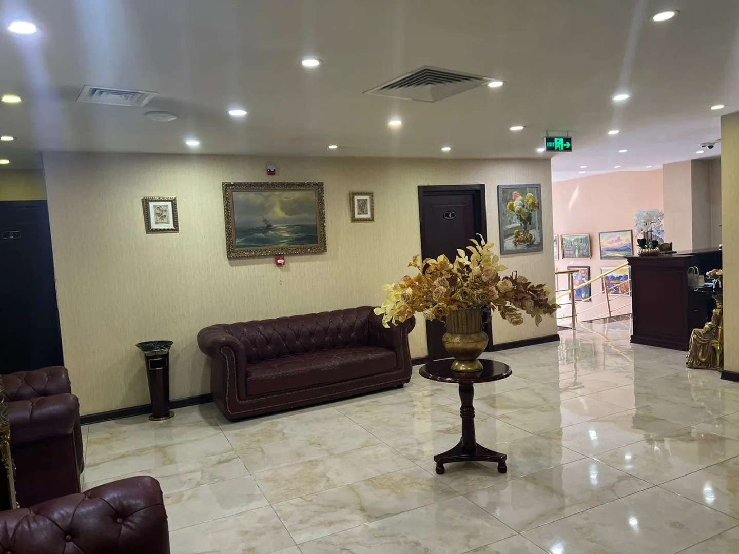 Отель Natali Metekhi Palace