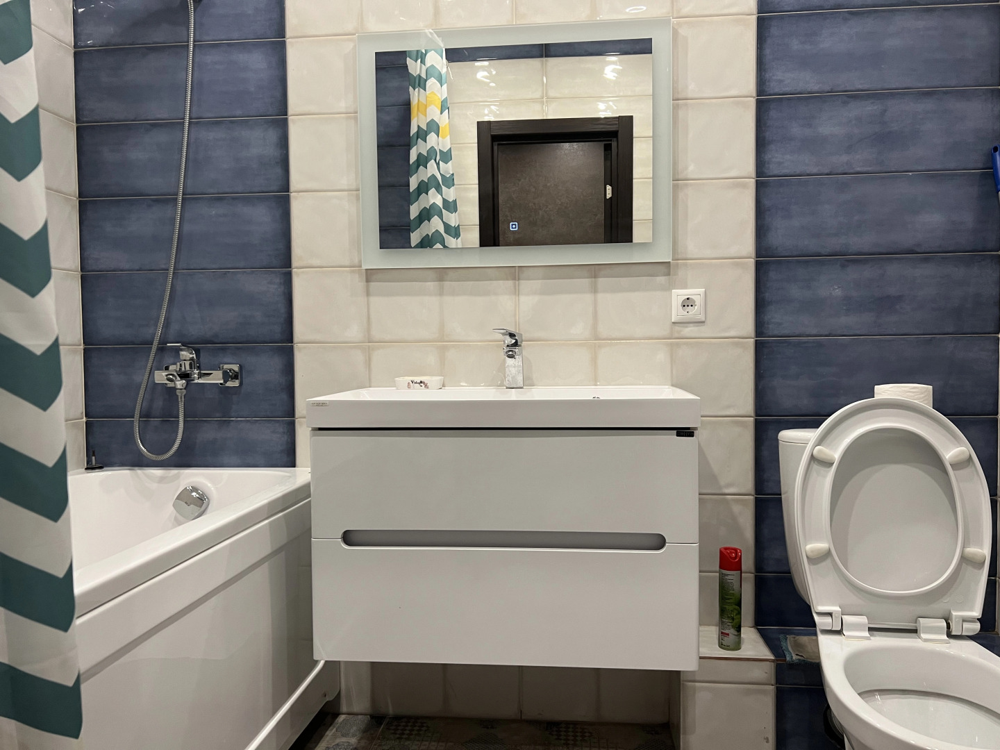 Апартаменты Первитинская 41 (71)