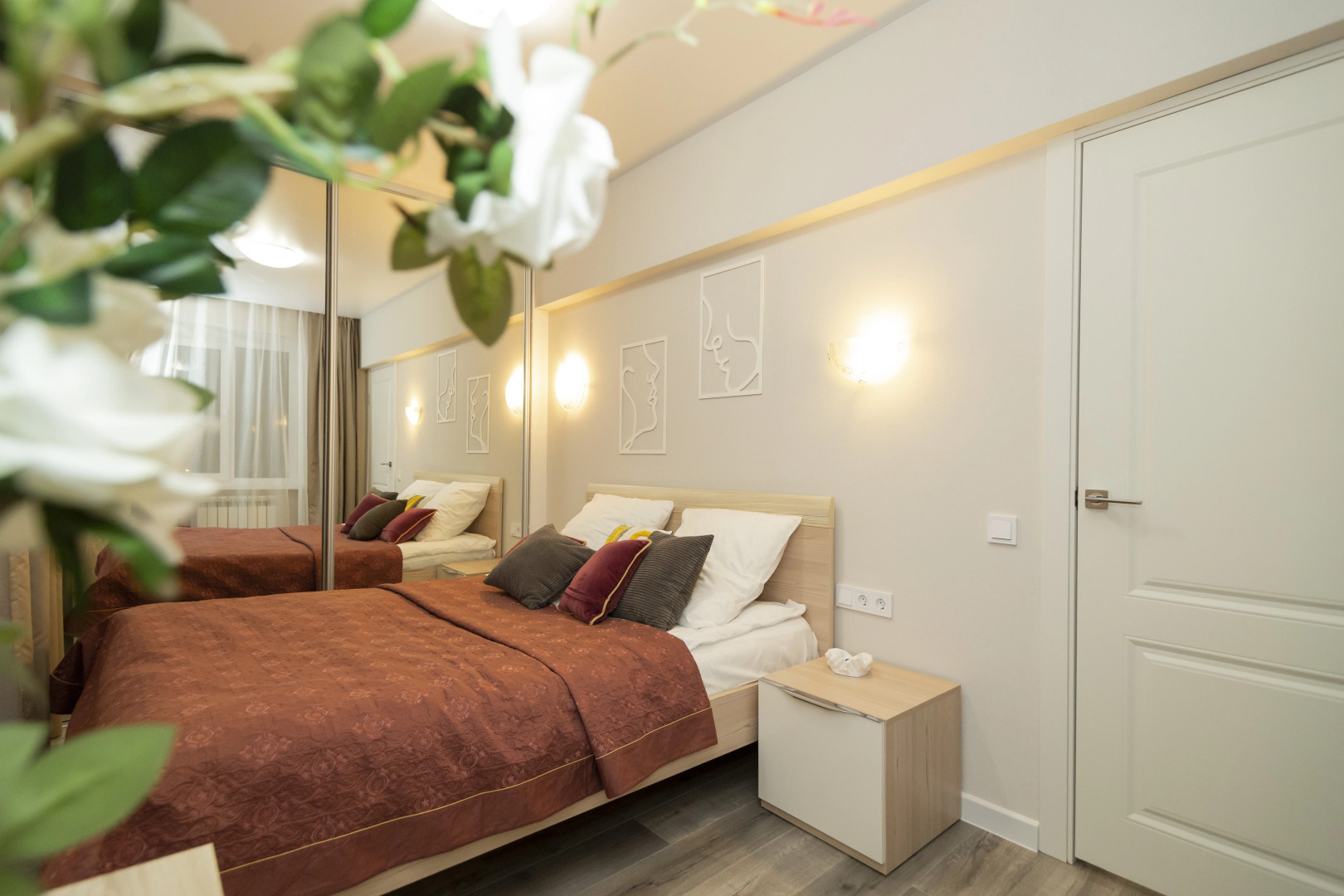 Апартаменты ДзенХоум Океан 69