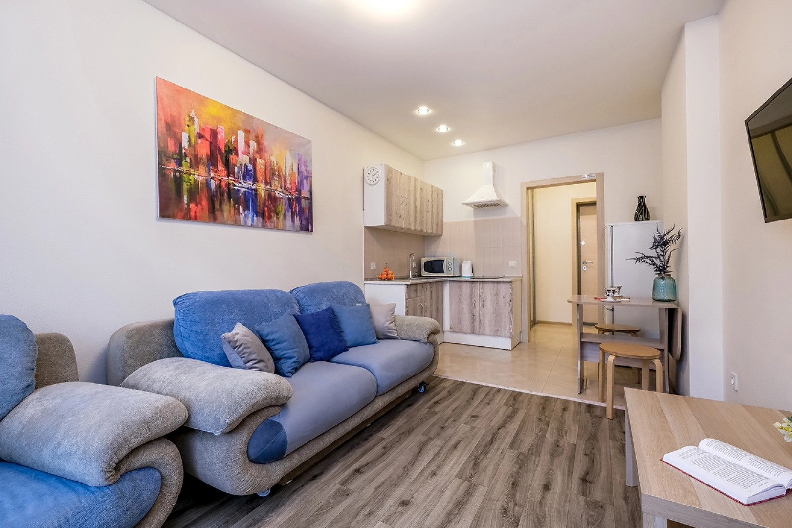 Апартаменты Двухкомнатные на Сибирской 42