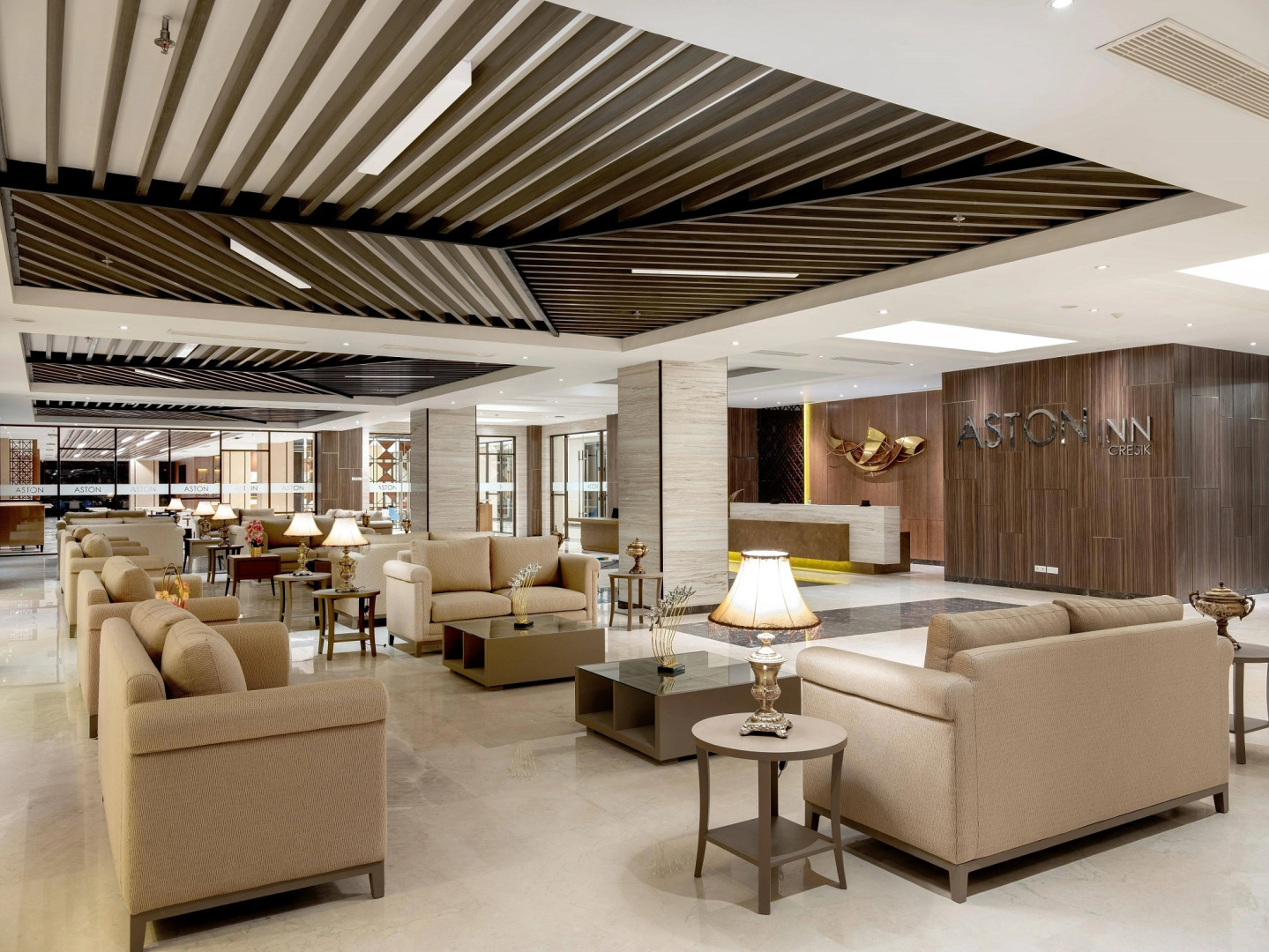 Отель Aston Gresik Hotel & Conference Center