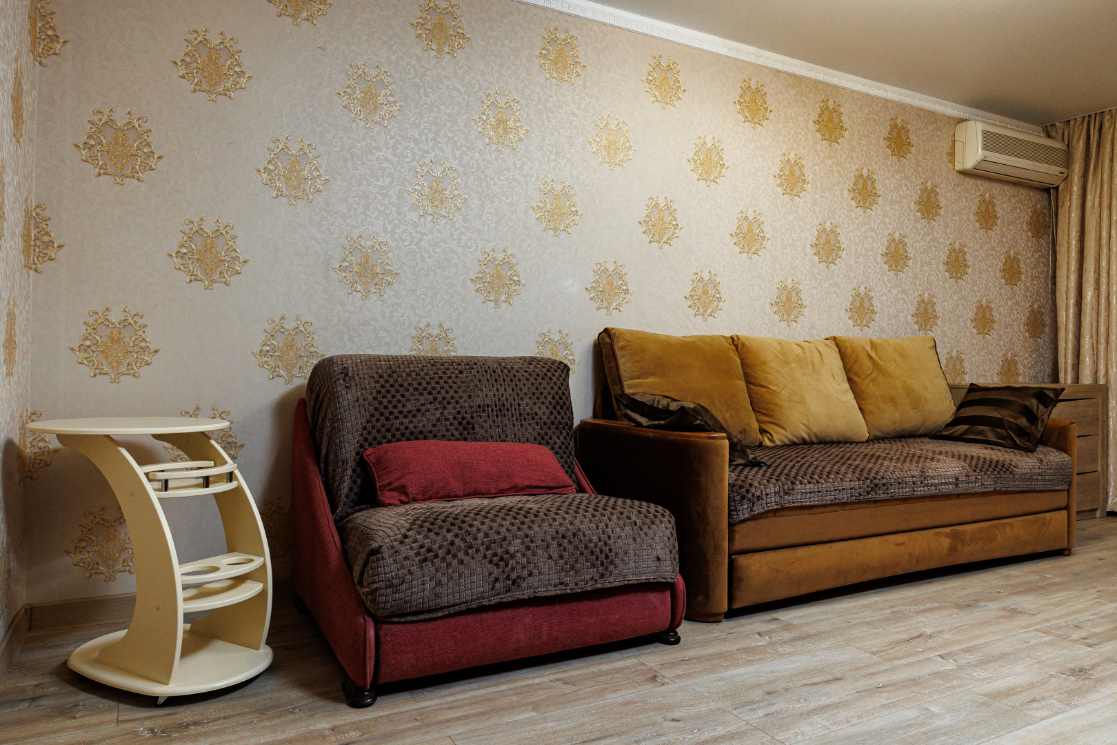 Квартира Уютные Апартаменты в Хорошем Районе