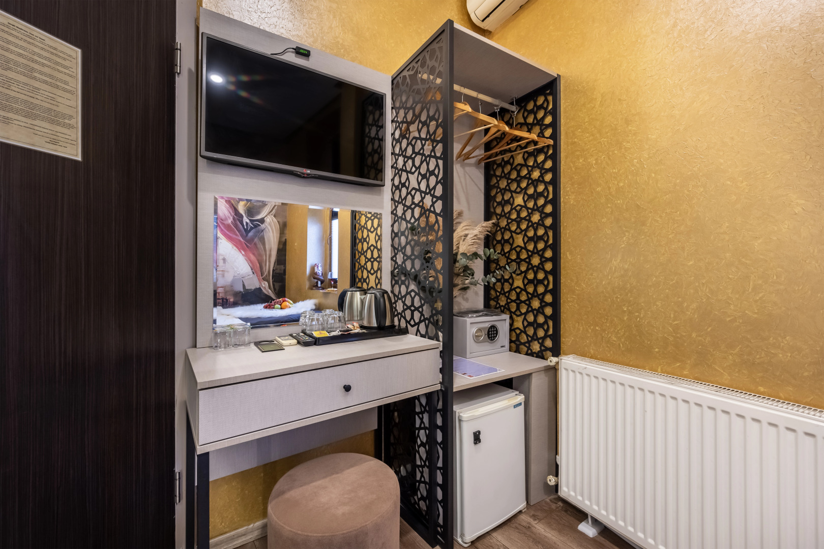 Отель Taksim Terrapia