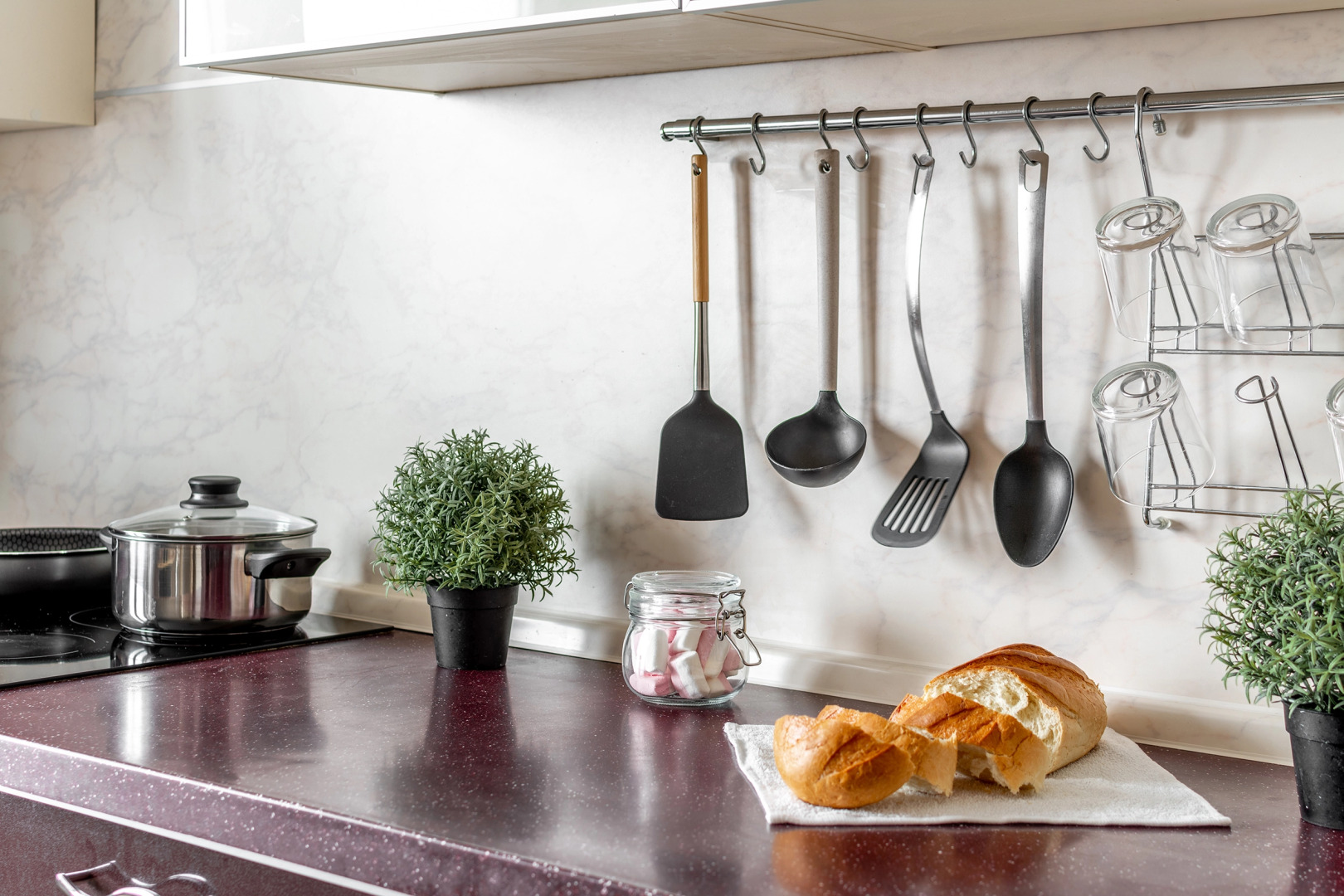 Квартира двухкомнатная Stepanenkov Родионова 43