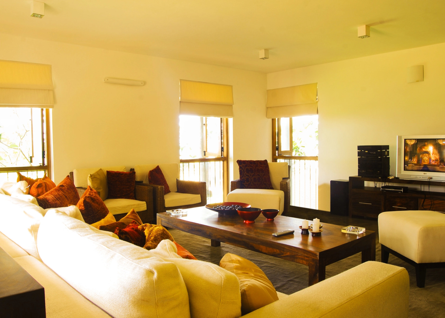 Отель Nil by Yoho