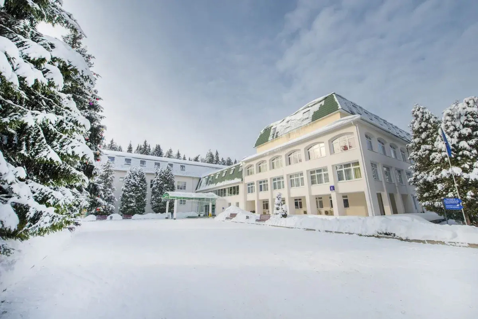 Отель Атлас Парк