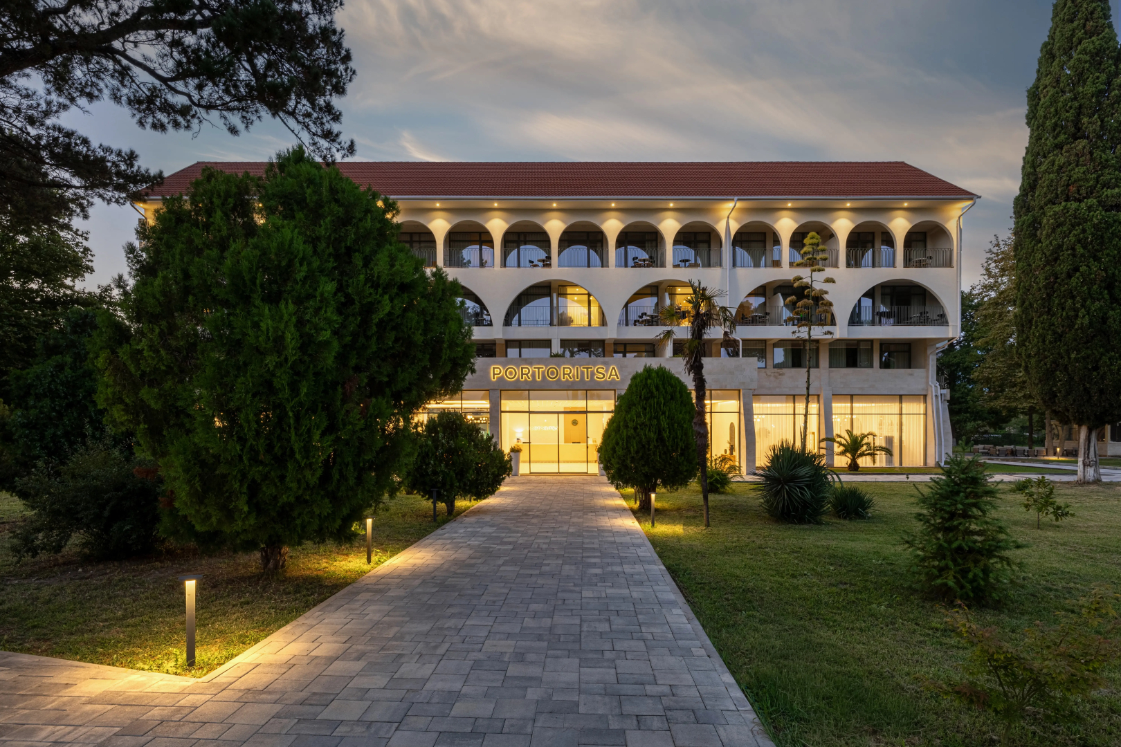 Отель Portoritsa