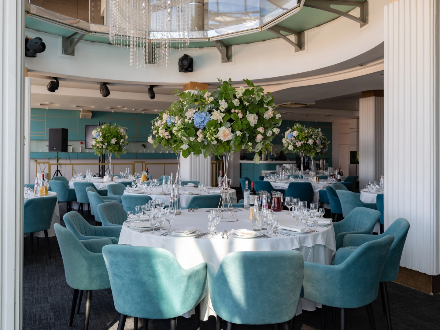 Отель Амбассадор