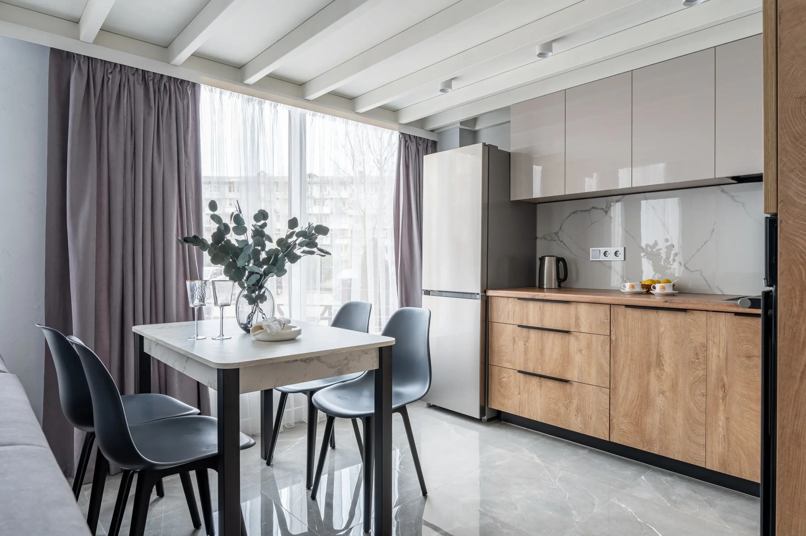 Двухуровневая квартира у реки. Кватро 3/3