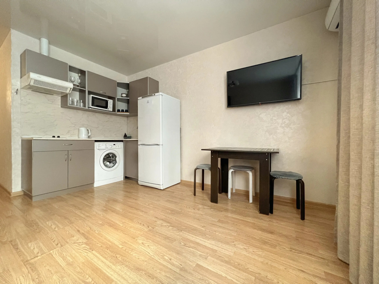 Апартаменты O.G.N.I. Пологая д.50