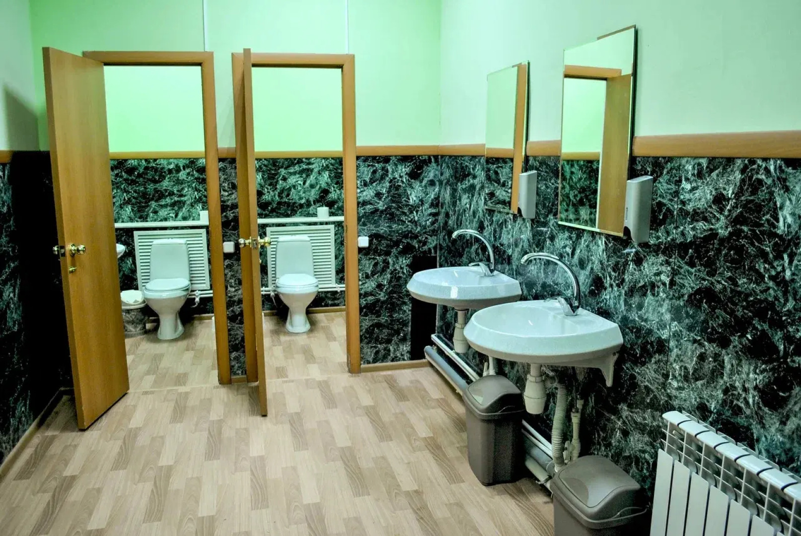 Отель Чародейка