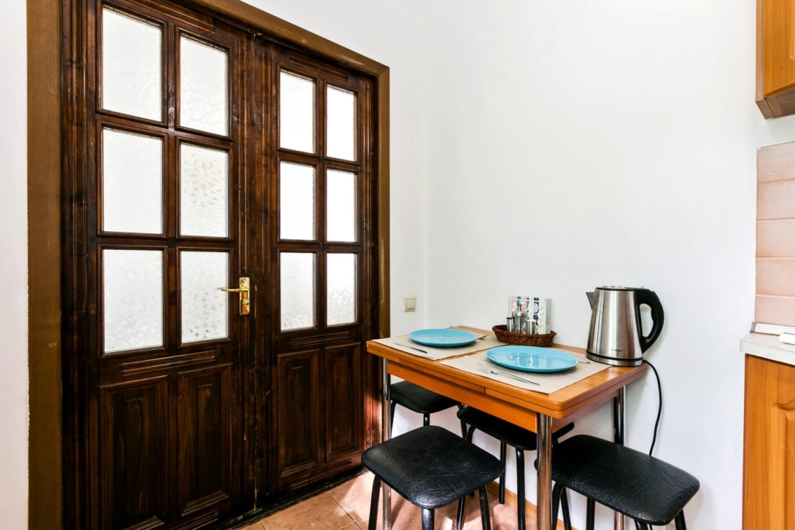 Tverskaya White Apartment in City Centre