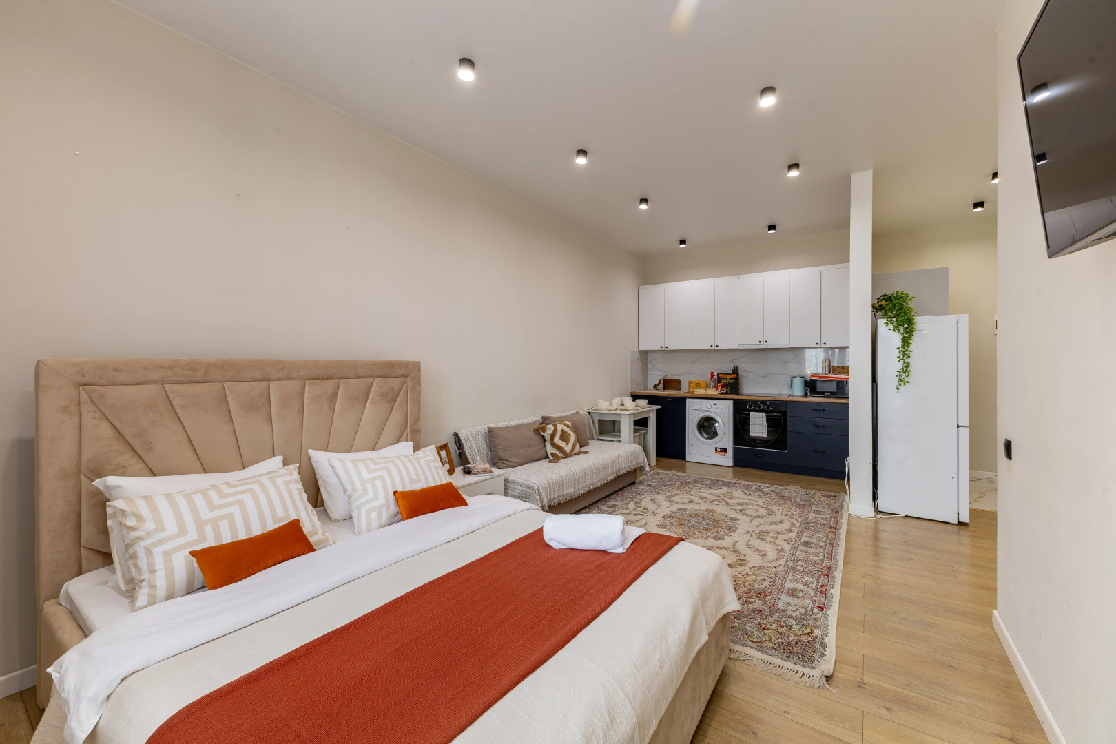 Квартира Возле Expo, есть все настольные игры