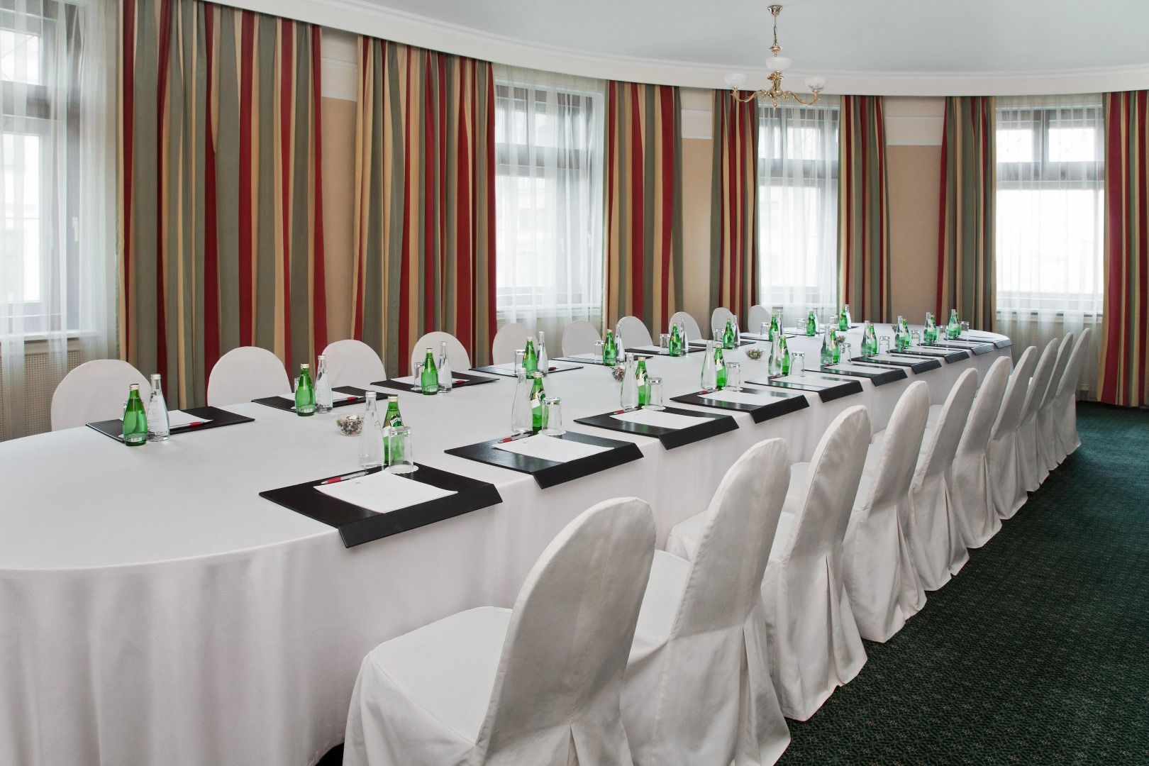 Сафмар Грандъ Москва (бывший Марриотт Гранд)