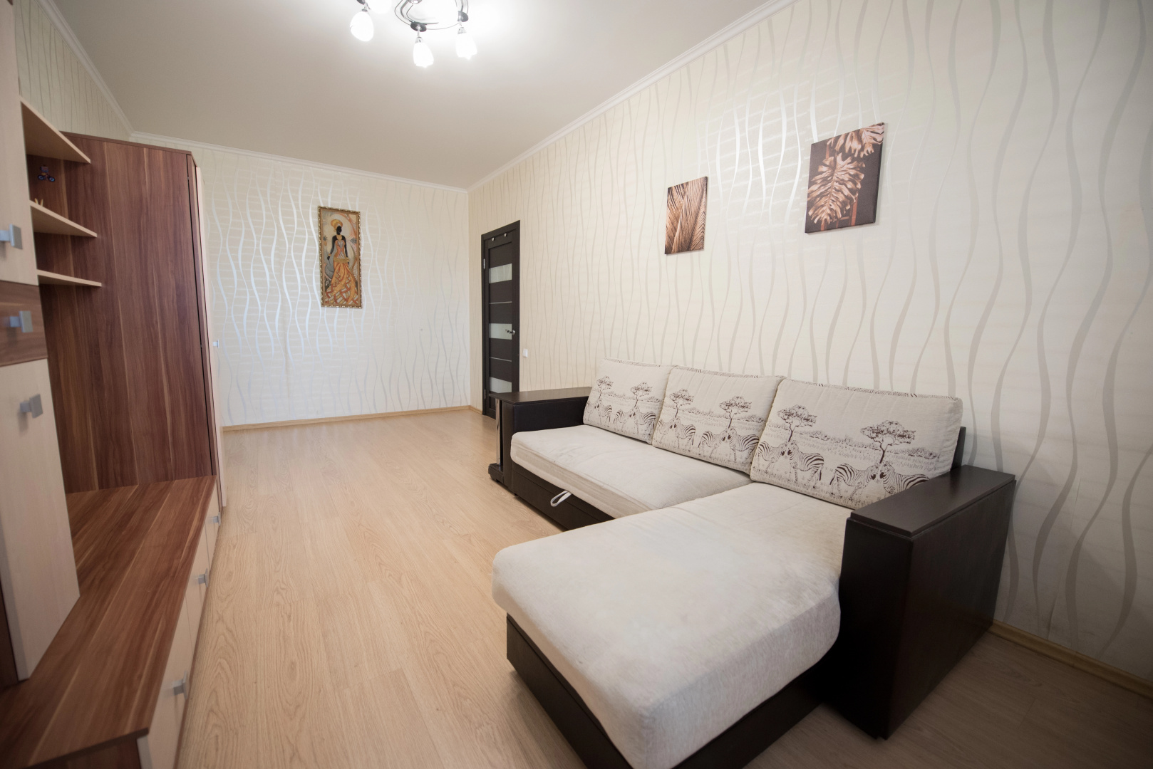 Апартаменты Smile Apartments 2х комнатные в самом центре Западного жилмассива
