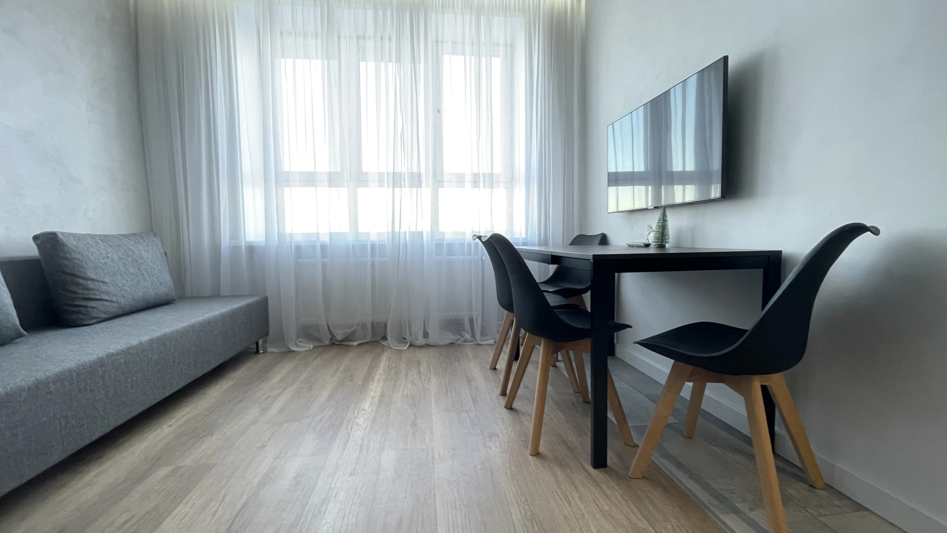 Апартаменты Евро 2-шка Мкр.Солнечный Дизайнерский Ремонт