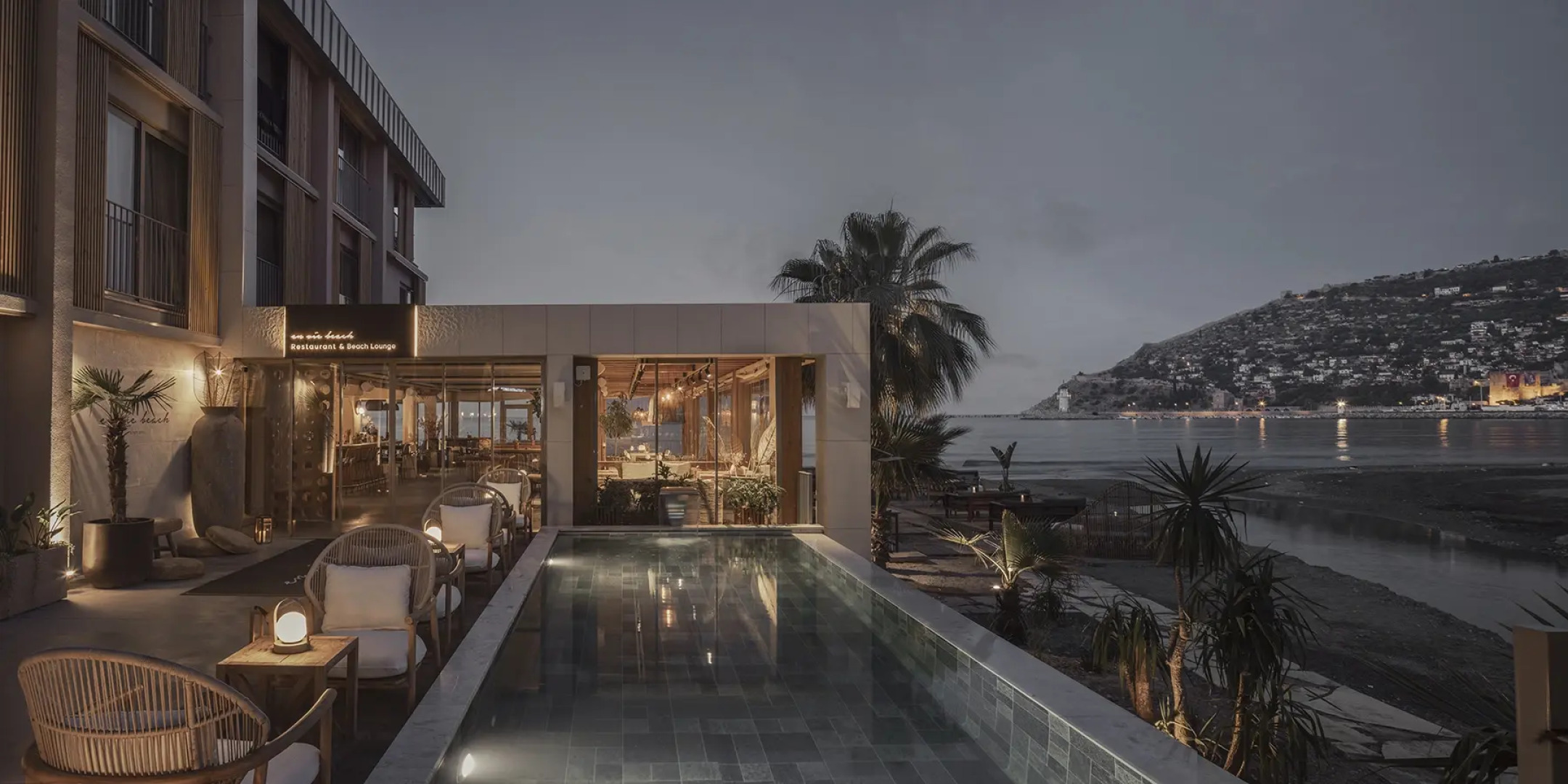 En Vie Beach Boutique Hotel