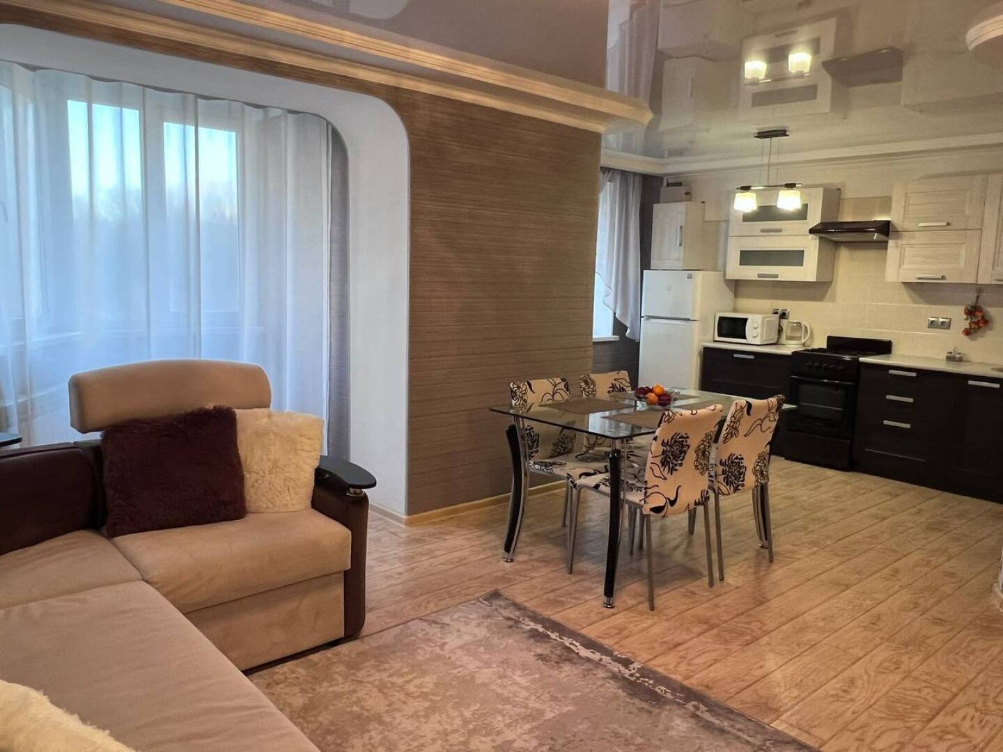 Апартаменты Семейные GALAAPART у парка Победы