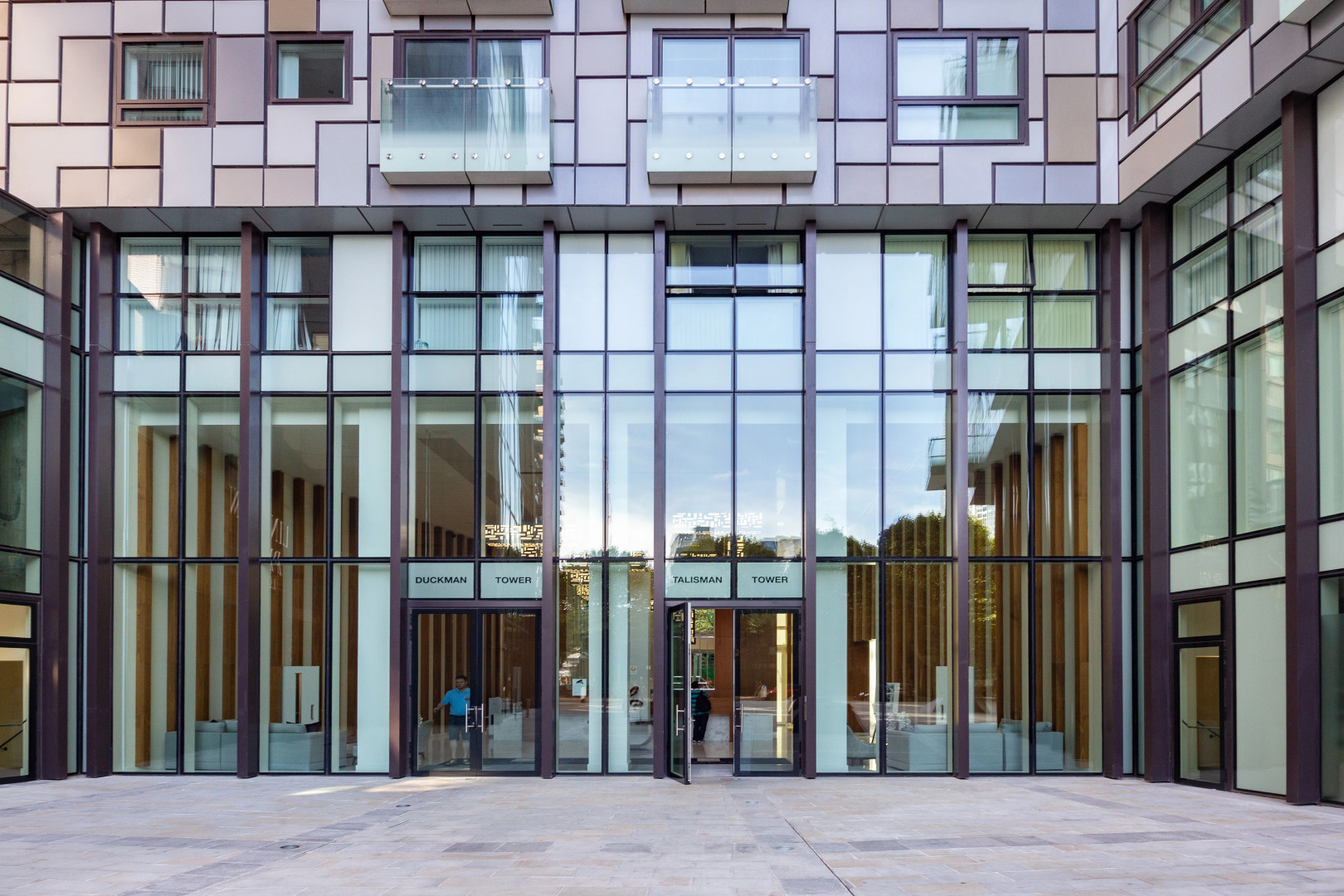 Апартаменты Lincoln Plaza