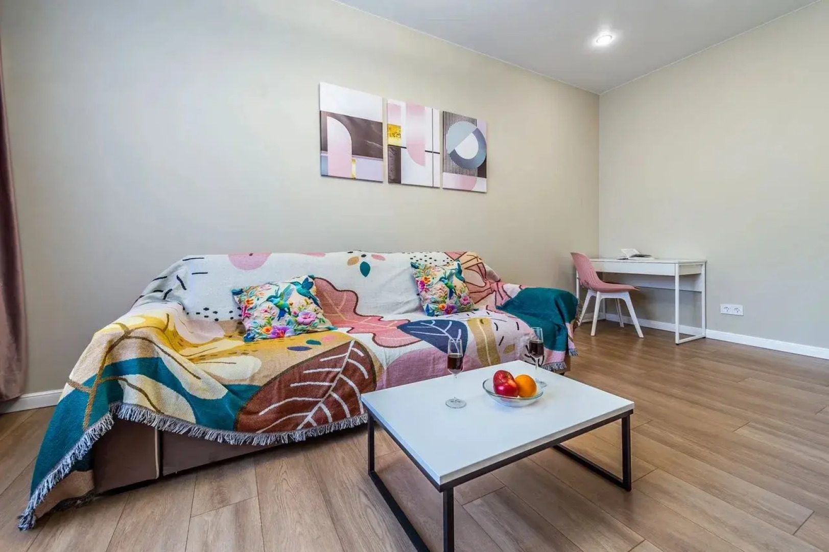 Квартира Уютная рядом с метро Черная речка