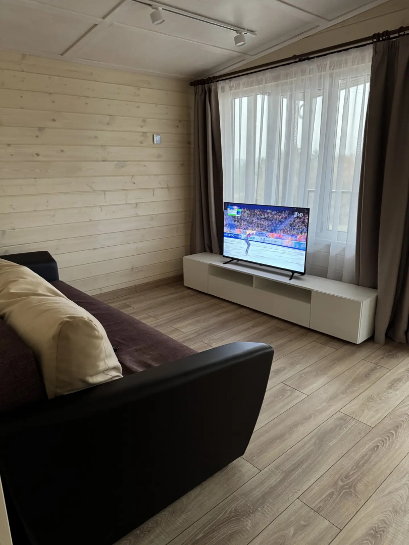 Частный дом уютный домик рядом озеро и сосновый бор