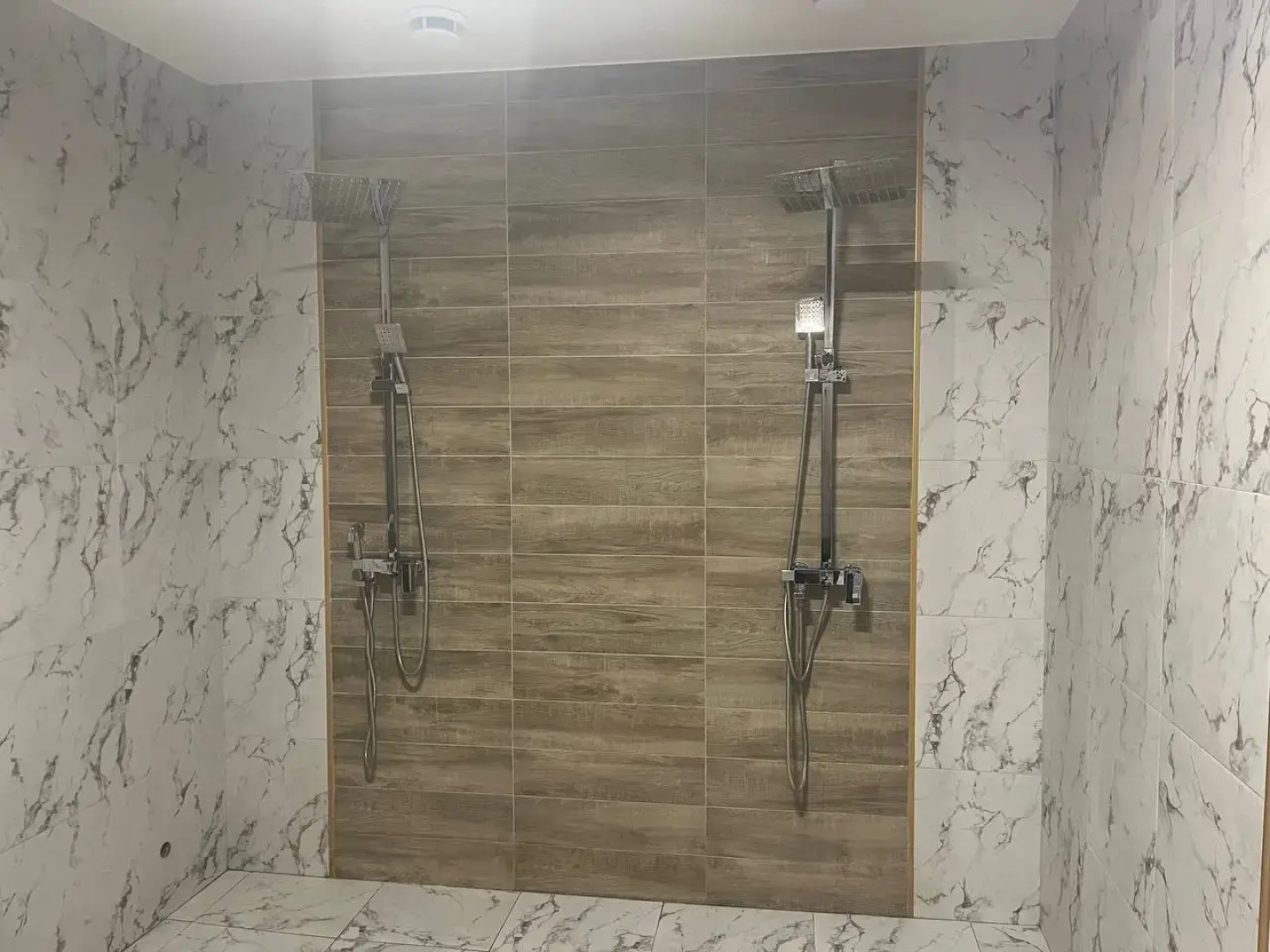 Частный дом Алиса. Дом с бассейном и баней на дровах