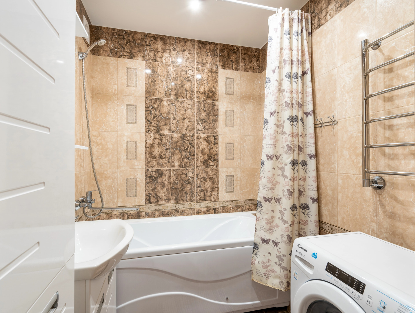 Апартаменты GLOBALSTAY в новом доме на Юннатов. 5 мин до Реадовского Парка