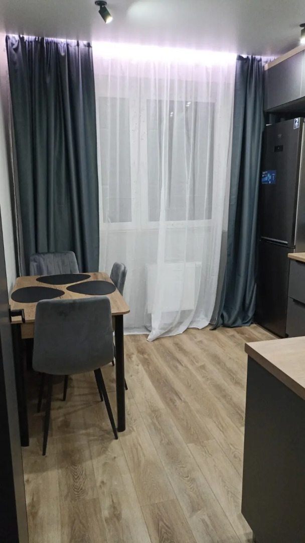 Квартира с Видом на Реку