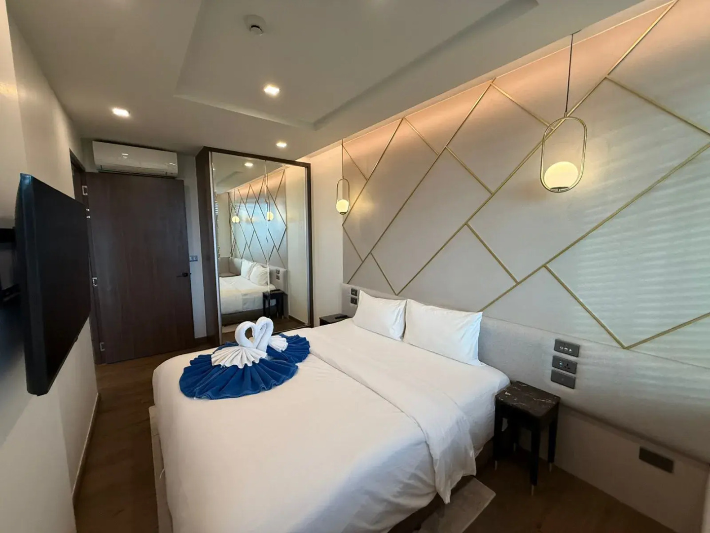 Апартаменты The Proud Karon Beach Phuket 612