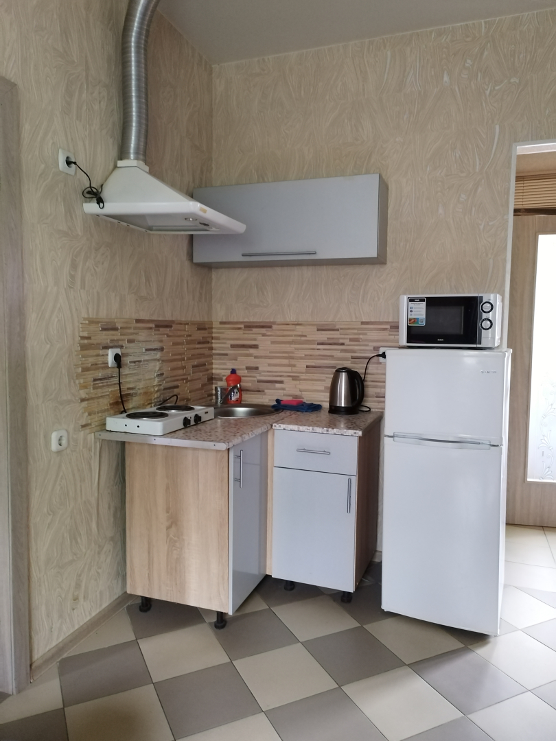 Апартаменты на Широкой