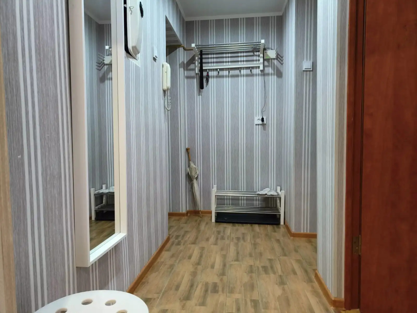 Квартира двухкомнатная в самом центре на Больничной 13