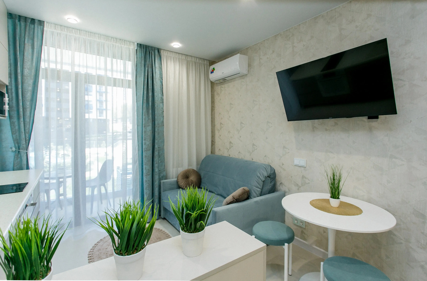 Апартаменты Студия ЖК Кислород с видом на горы