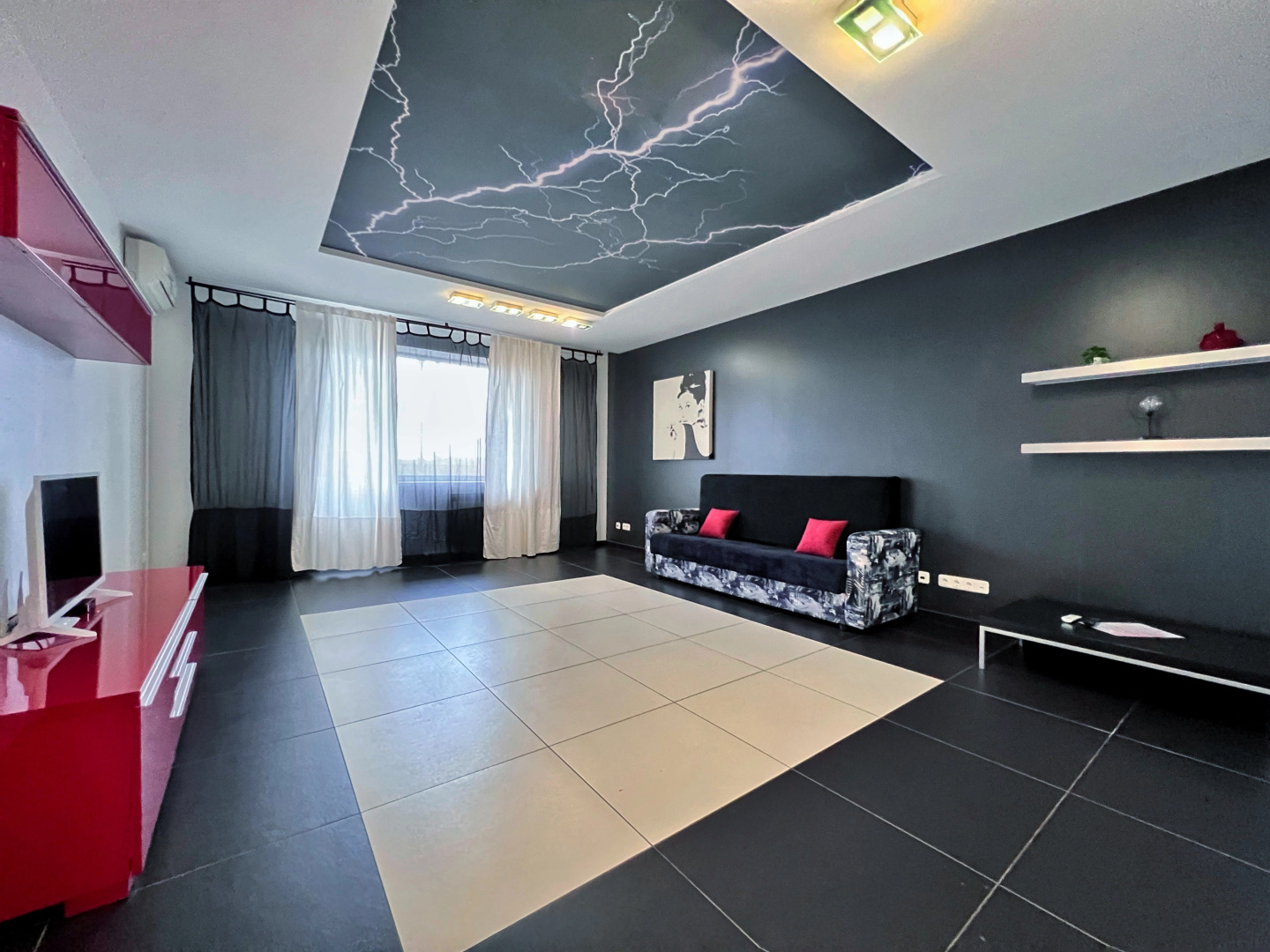 Апартаменты Granada Шикарные Двухкомнатные Апартаменты в Центре Района ГГМ!