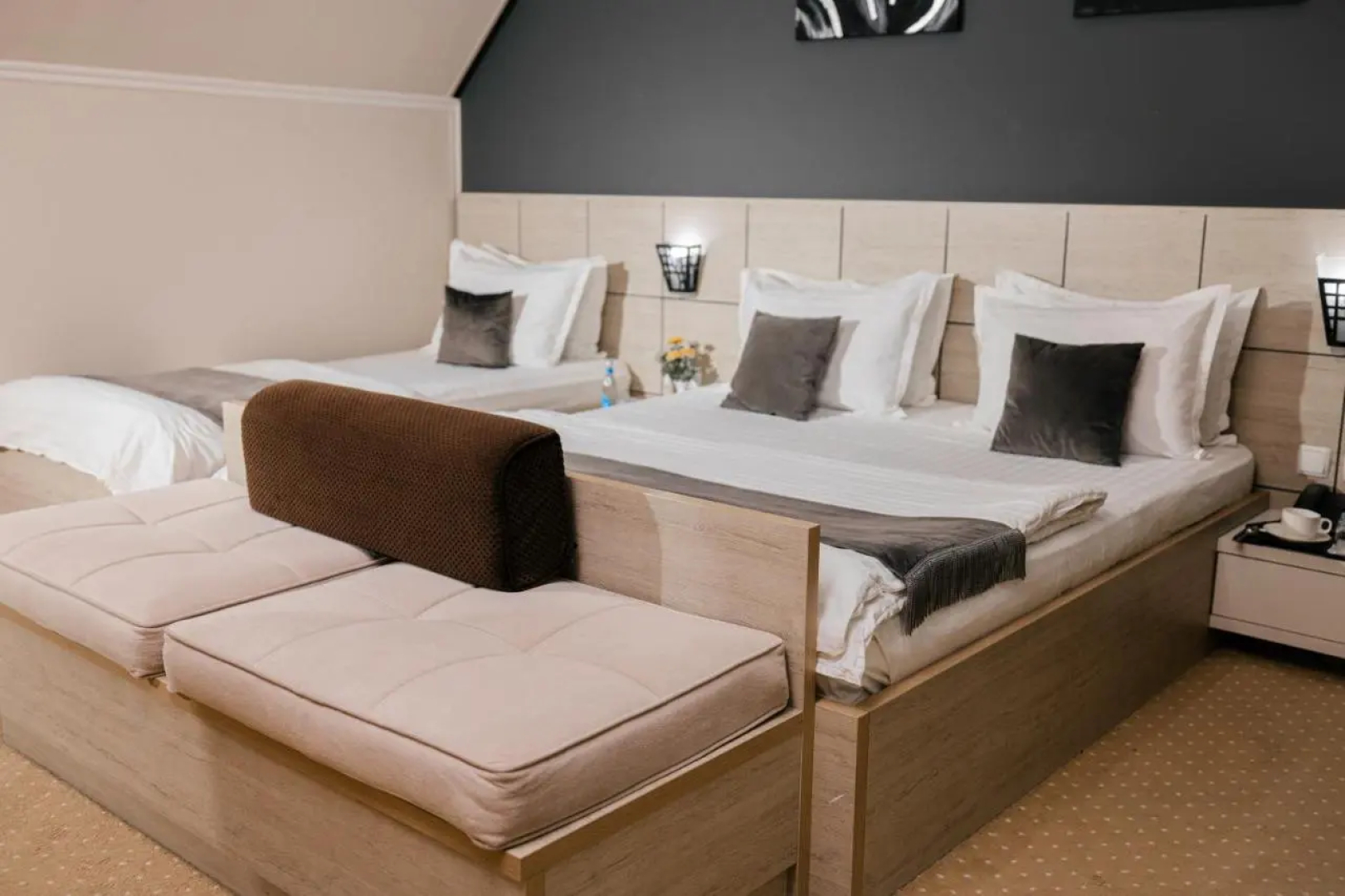 Art Regency Premium