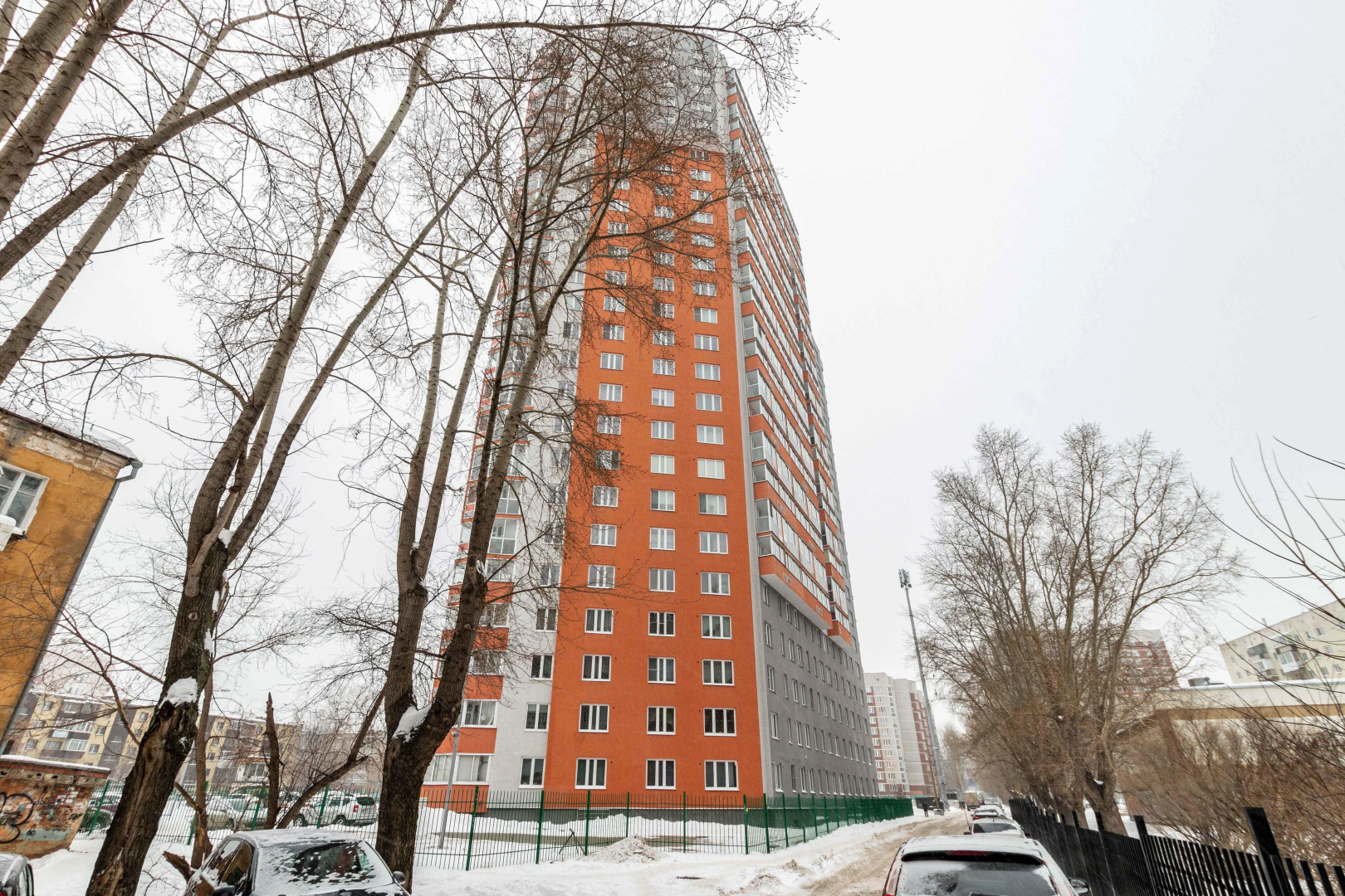 Апартаменты DreamHouse на Парниковой 6