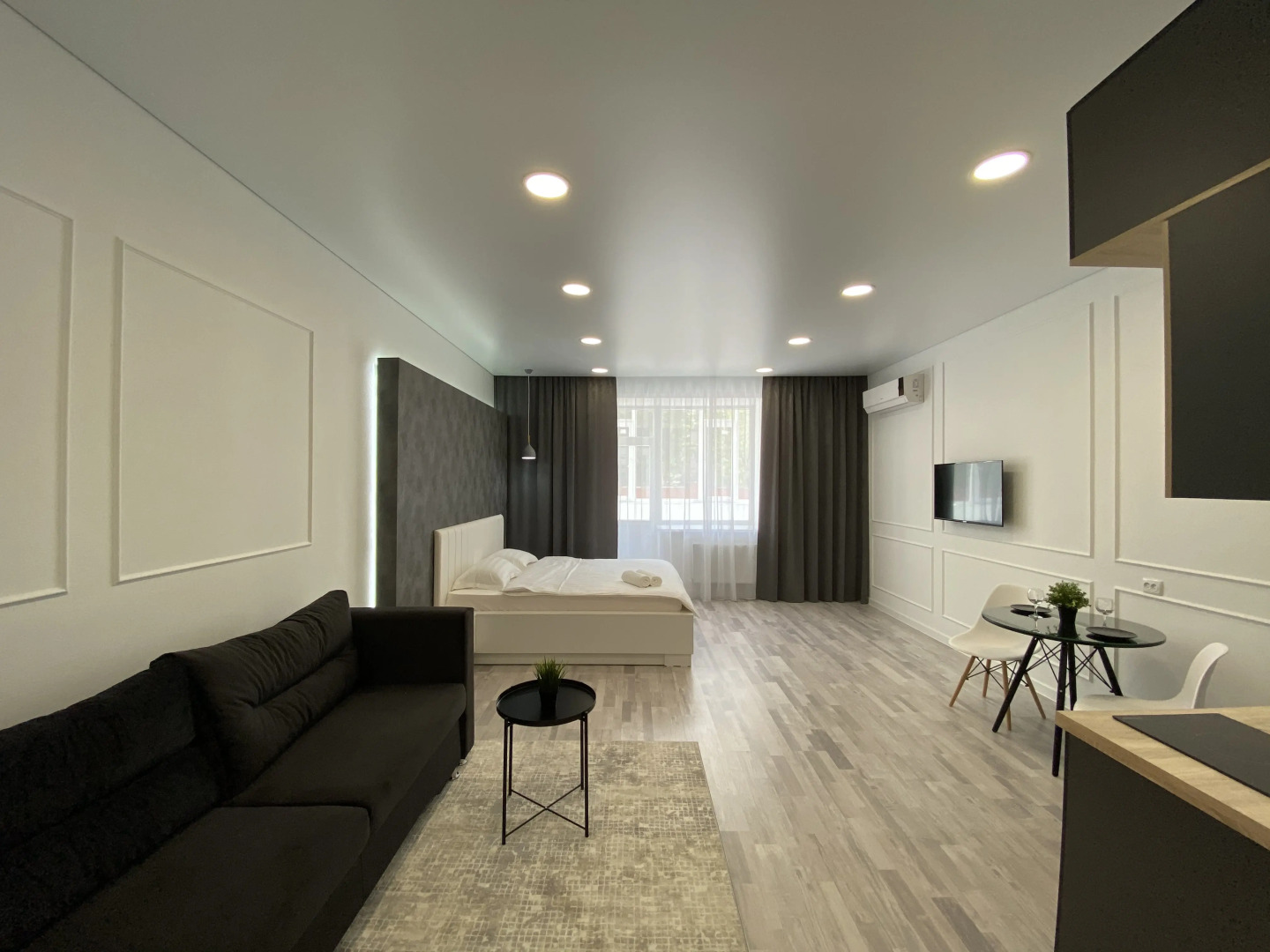 Апартаменты Дюсенова 2/2