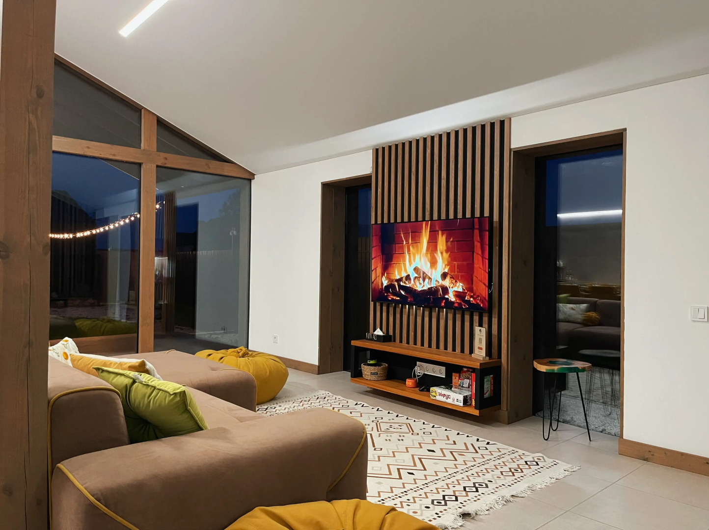 Частный дом просторный барнхаус с панорамными окнами