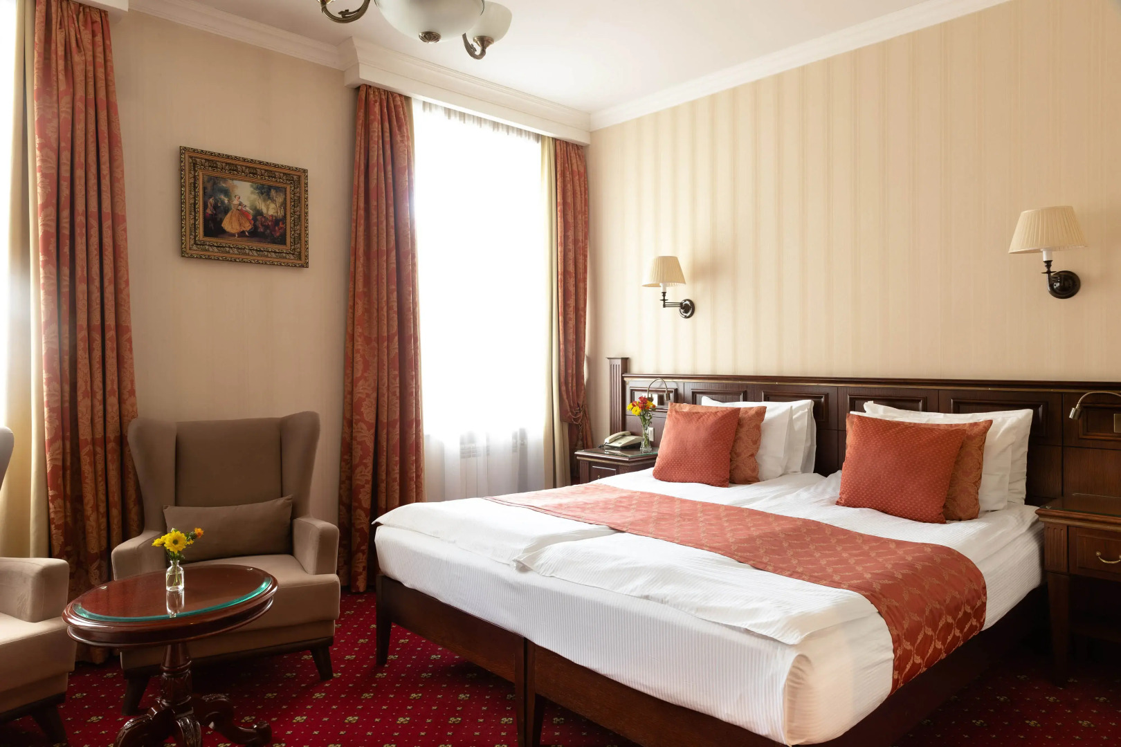 Отель Традиция