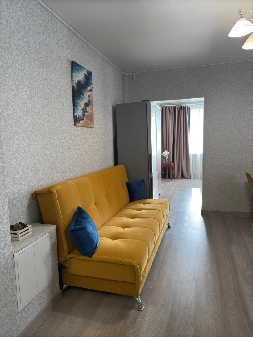 Квартира Стильная уютная евродвушка недалеко от аэропорта на 4 человек