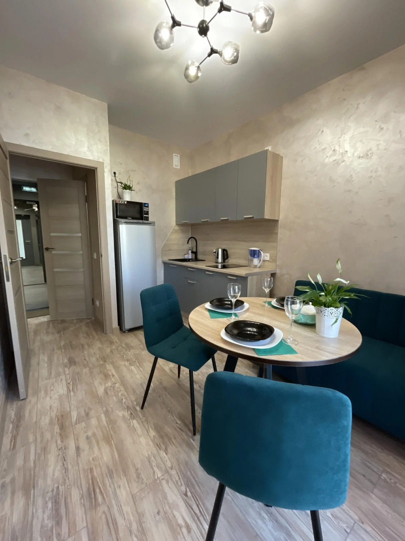 Апартаменты на Комендантском 63