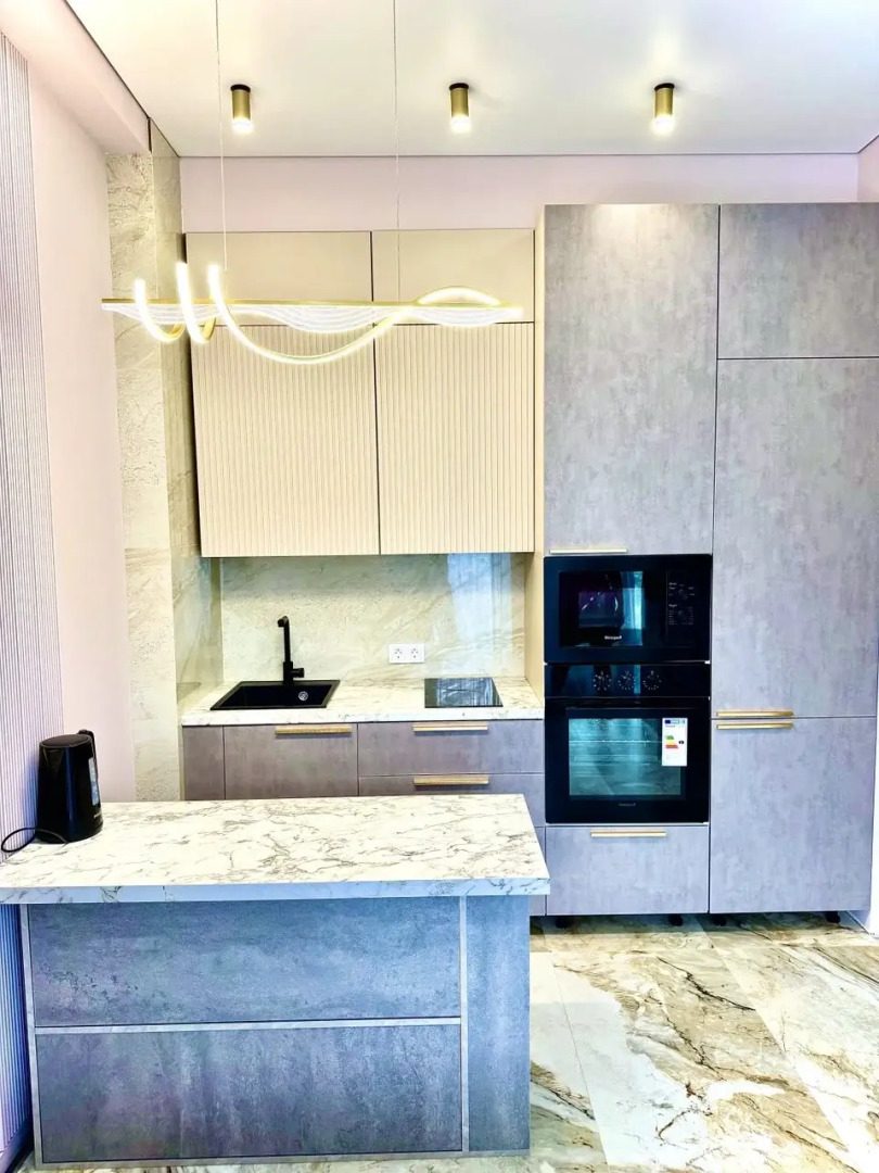 Апартаменты Скай Плаза с видом на Массандровский парк