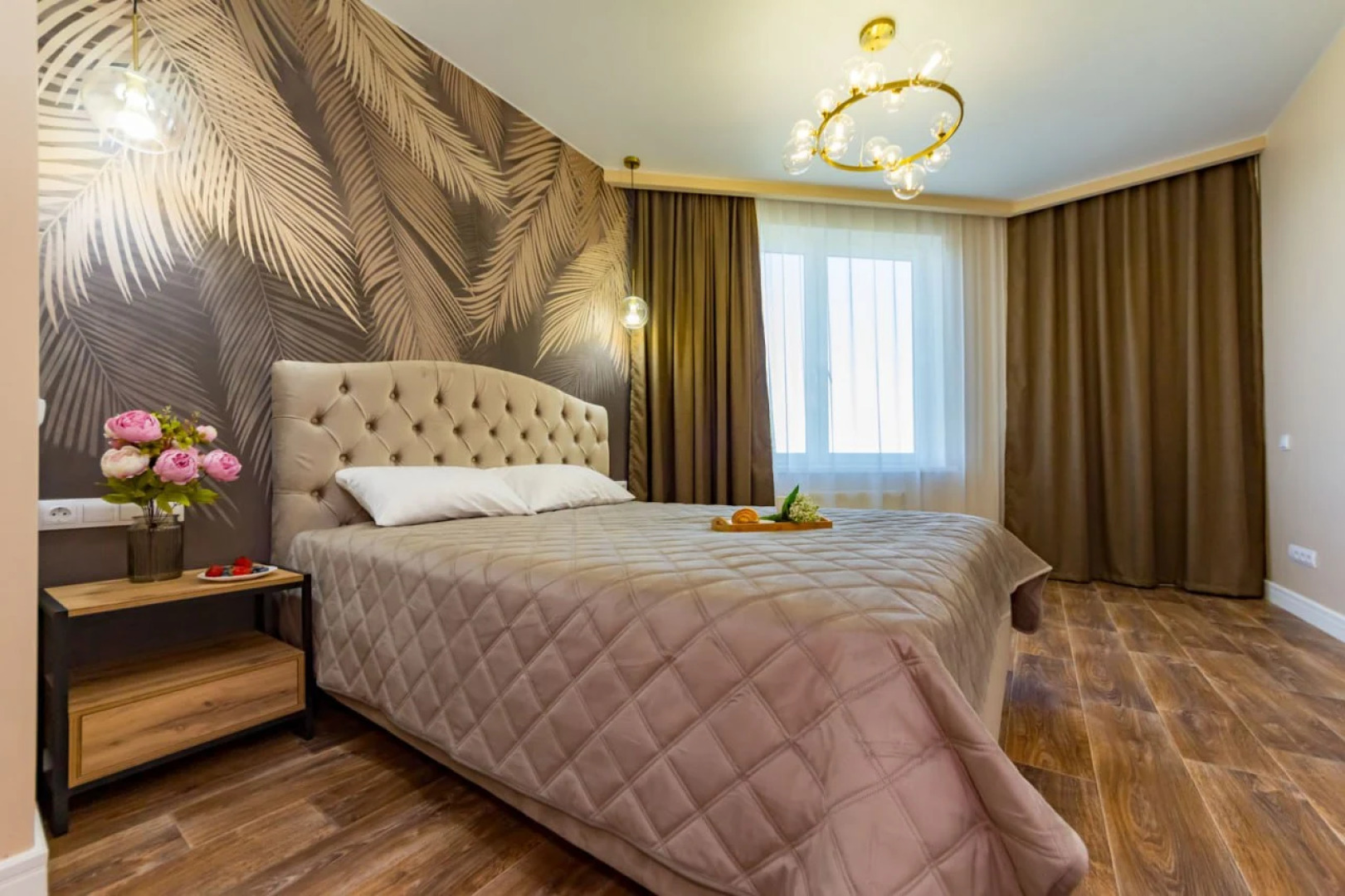 Апартаменты Emerald on Leonova