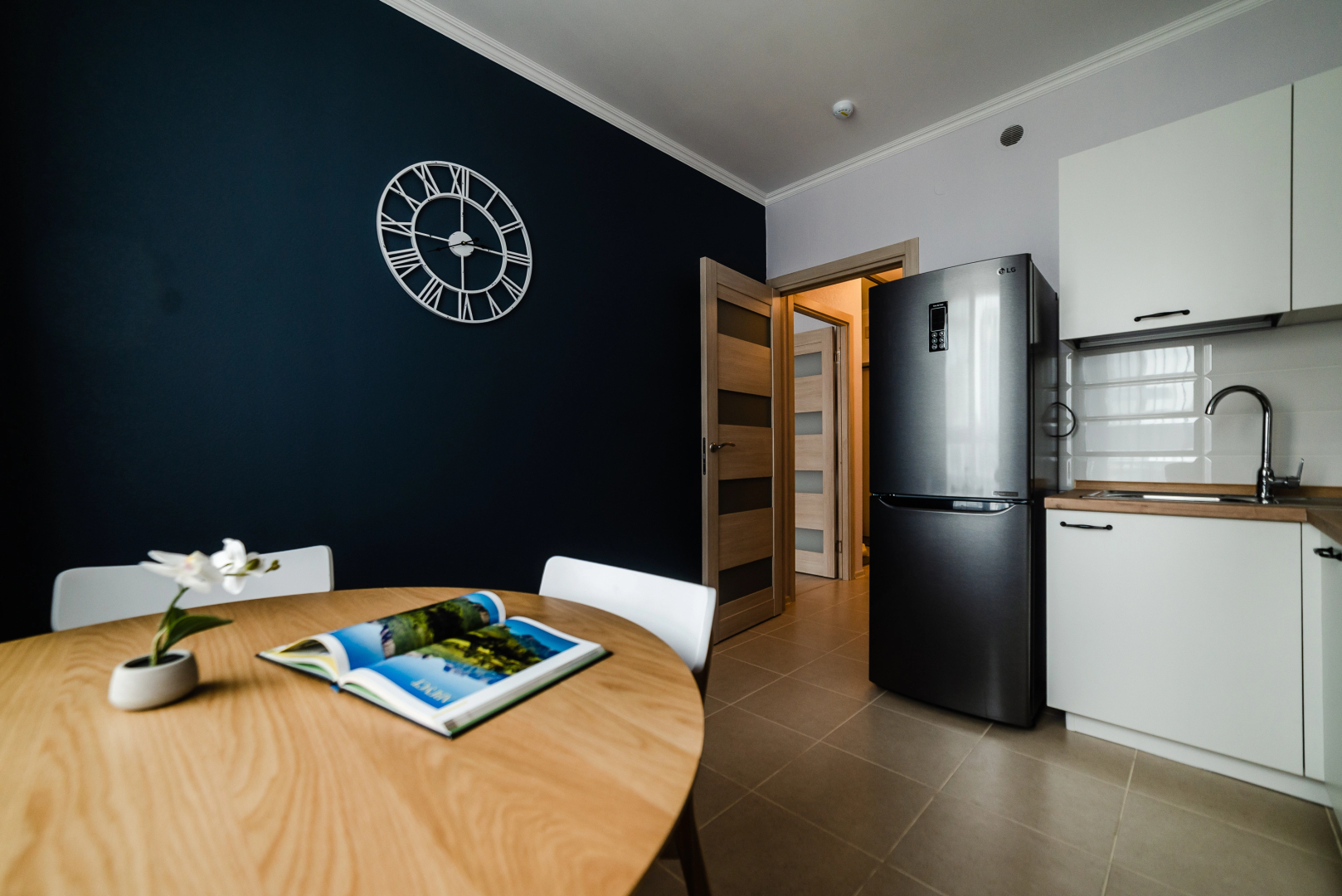 Апартаменты River Side Осенний лес