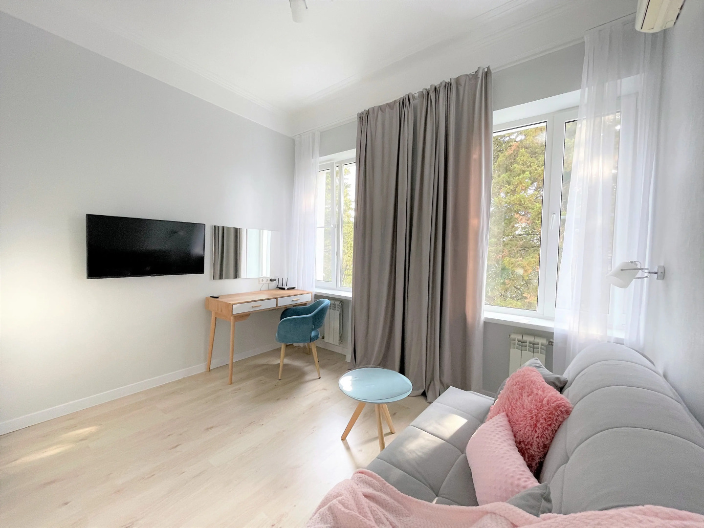 Квартира Цвет Моря 2-комнатная Нежность