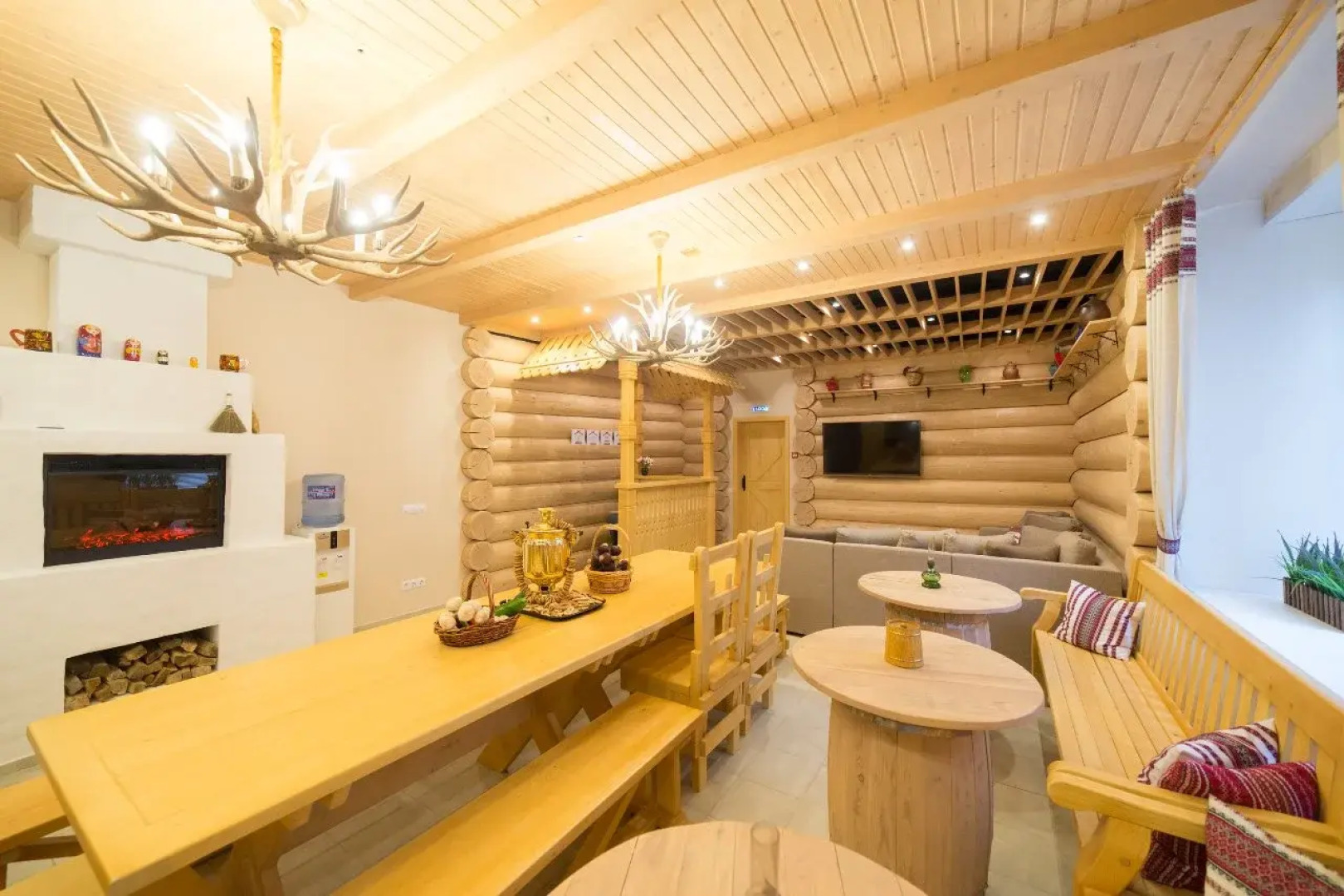 Хостел Изба