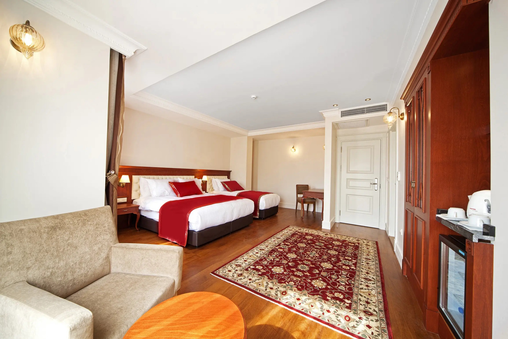 Отель Aren Suites